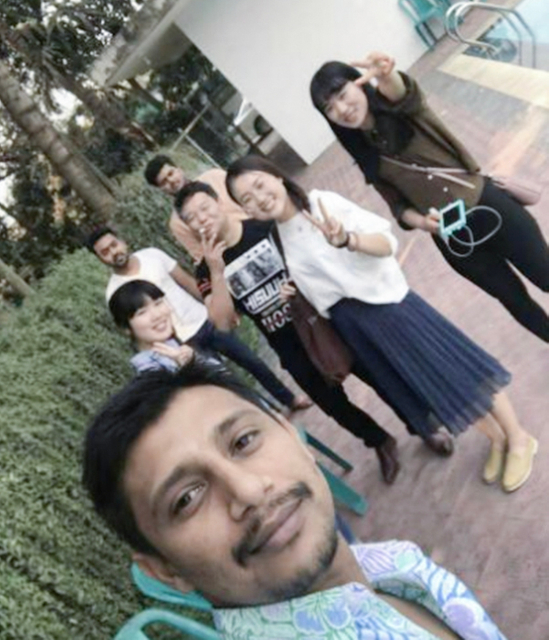 l'exposition indienne de la société de machines à sceller les boucles de poignée