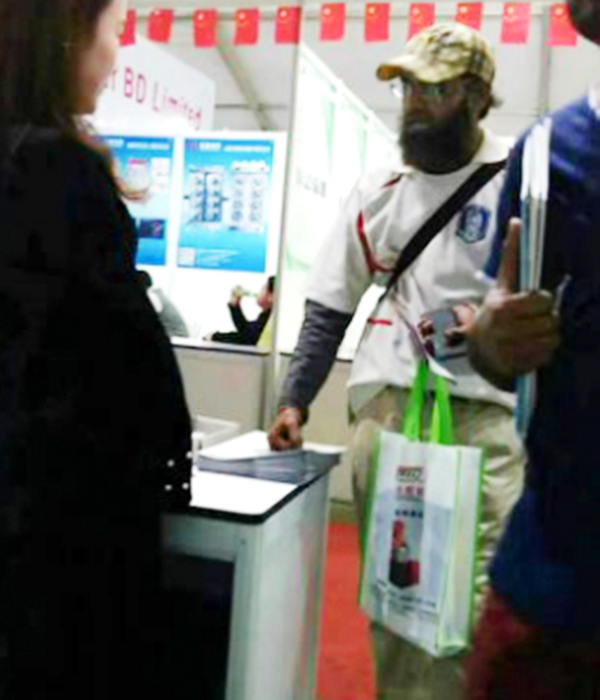 l'exposition du Bangladesh de la société de machines à refendre les non-tissés