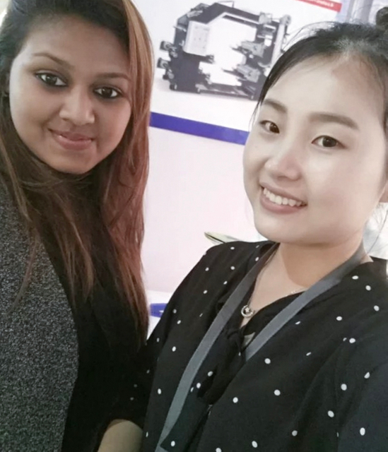 l'exposition indienne de la société de machines à sceller les boucles de poignée