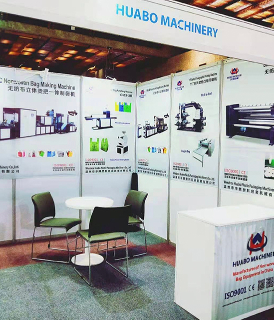 l'exposition kenya de l'usine de fabrication de sacs non tissés